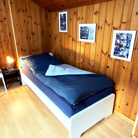 Geraeumige Monteurwohnung In Infrastrukturell Bester Lage